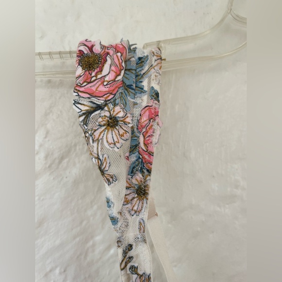 VICTORIA'S SECRET CREAM FLORAL UNLINED WIRED BRA TOP CORSET ZIP BACK 34B 32C - Picture 3 of 6